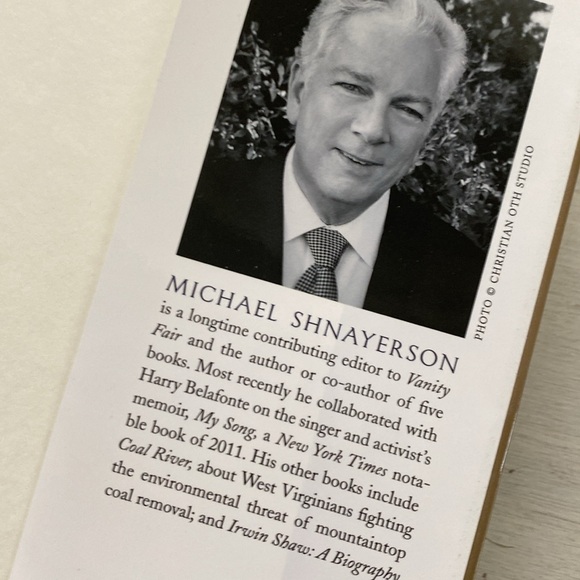 The Contender Andrew Cuomo Biography by Michael Shnayerson. First Edition 2015 - Picture 4 of 12